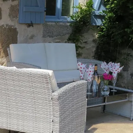 Beautiful House With Private Pool And Spa.perigord Busserolles